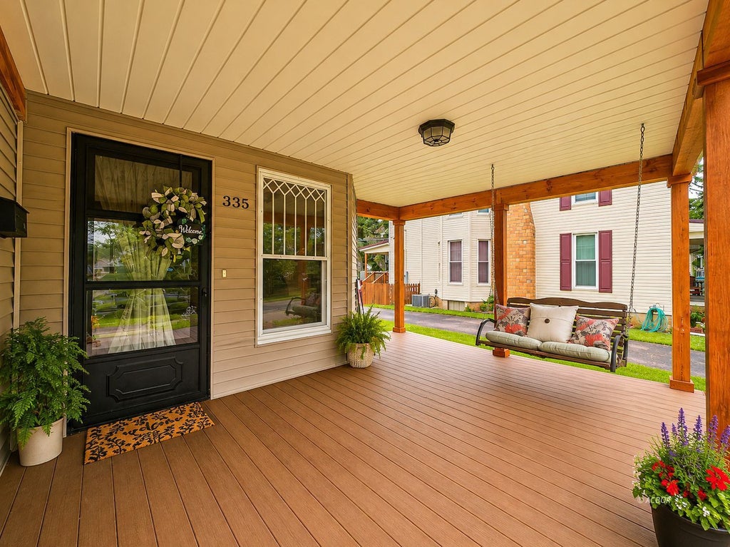 Photo of 335 S Pennslyvania Ave, Wellston, OH 45692 (MLS # 2435078)