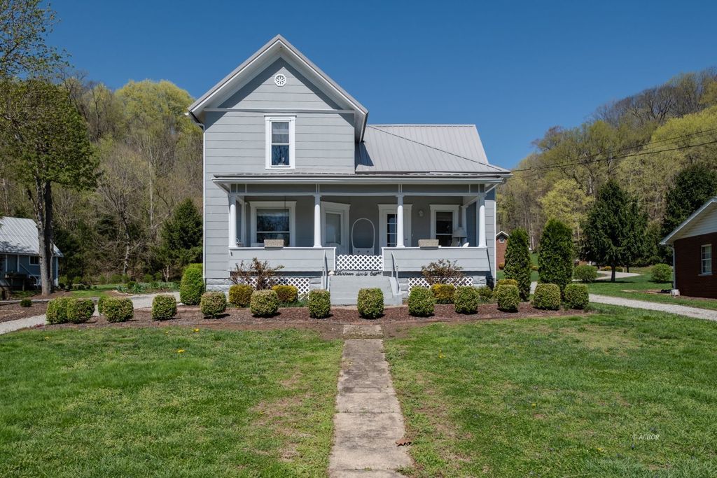Photo of 1368 Powell Street St, Middleport, OH 45760 (MLS # 2433315)