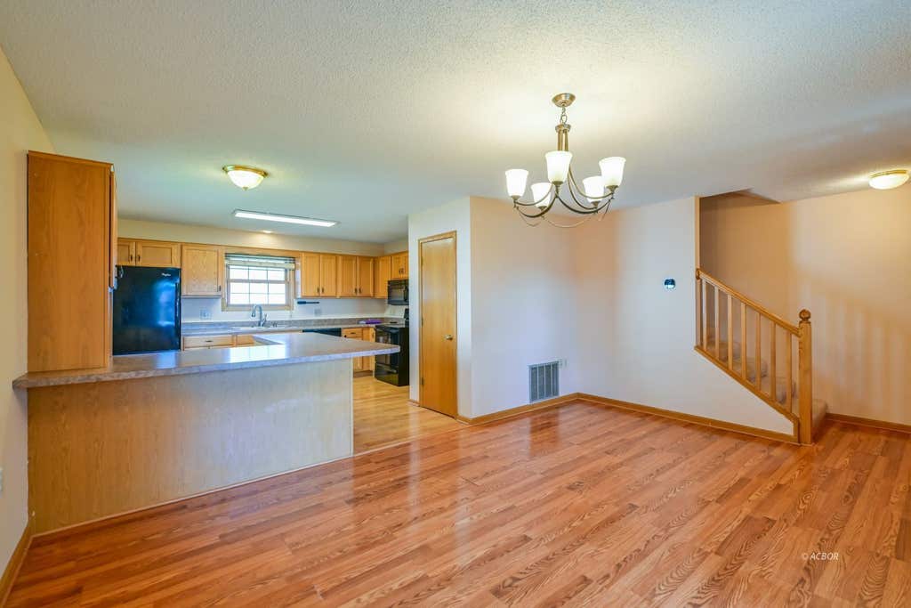 Photo of 2 Strathmore BLVD, Athens, OH 45701 (MLS # 2435155)