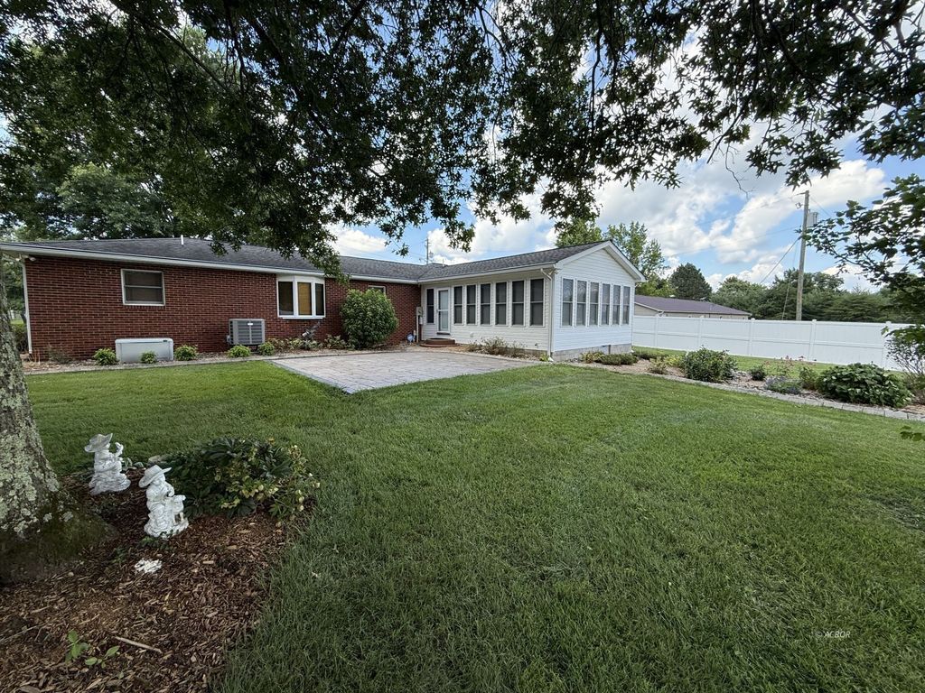 Photo of 1120 State Route 850, Bidwell, OH 45631 (MLS # 2433668)
