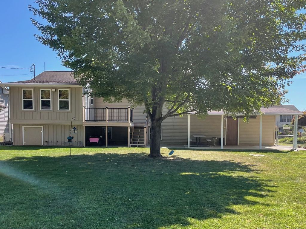 Photo of 787 Huntley Ave, Logan, OH 43138 (MLS # 2433918)