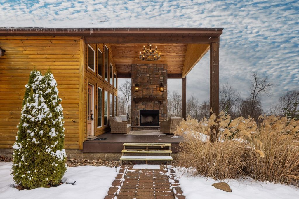 Photo of 18999 River Rd, Athens, OH 45701 (MLS # 2434305)