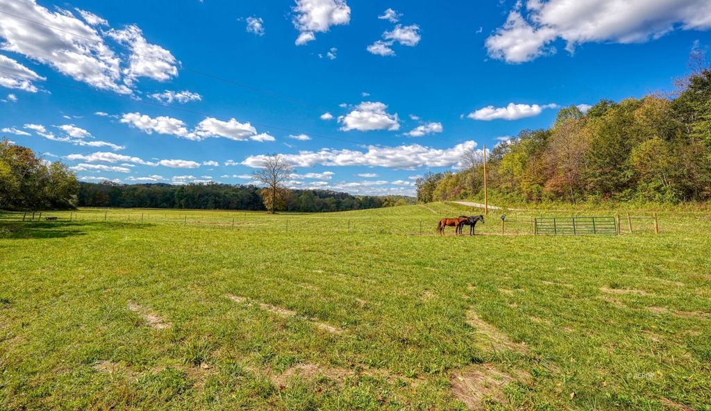 Photo of 25140 Shurtz Rd., New Plymouth, OH 45654 (MLS # 2434076)