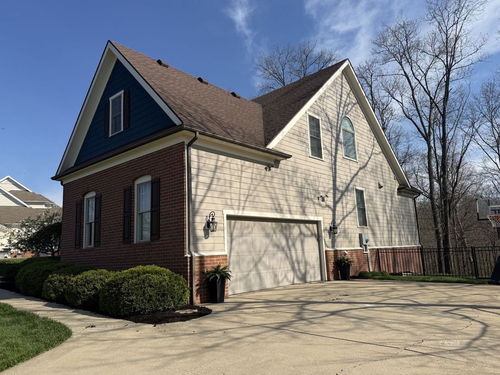 Photo of 4 Maple Grove Way Way, Athens, OH 45701 (MLS # 2434743)