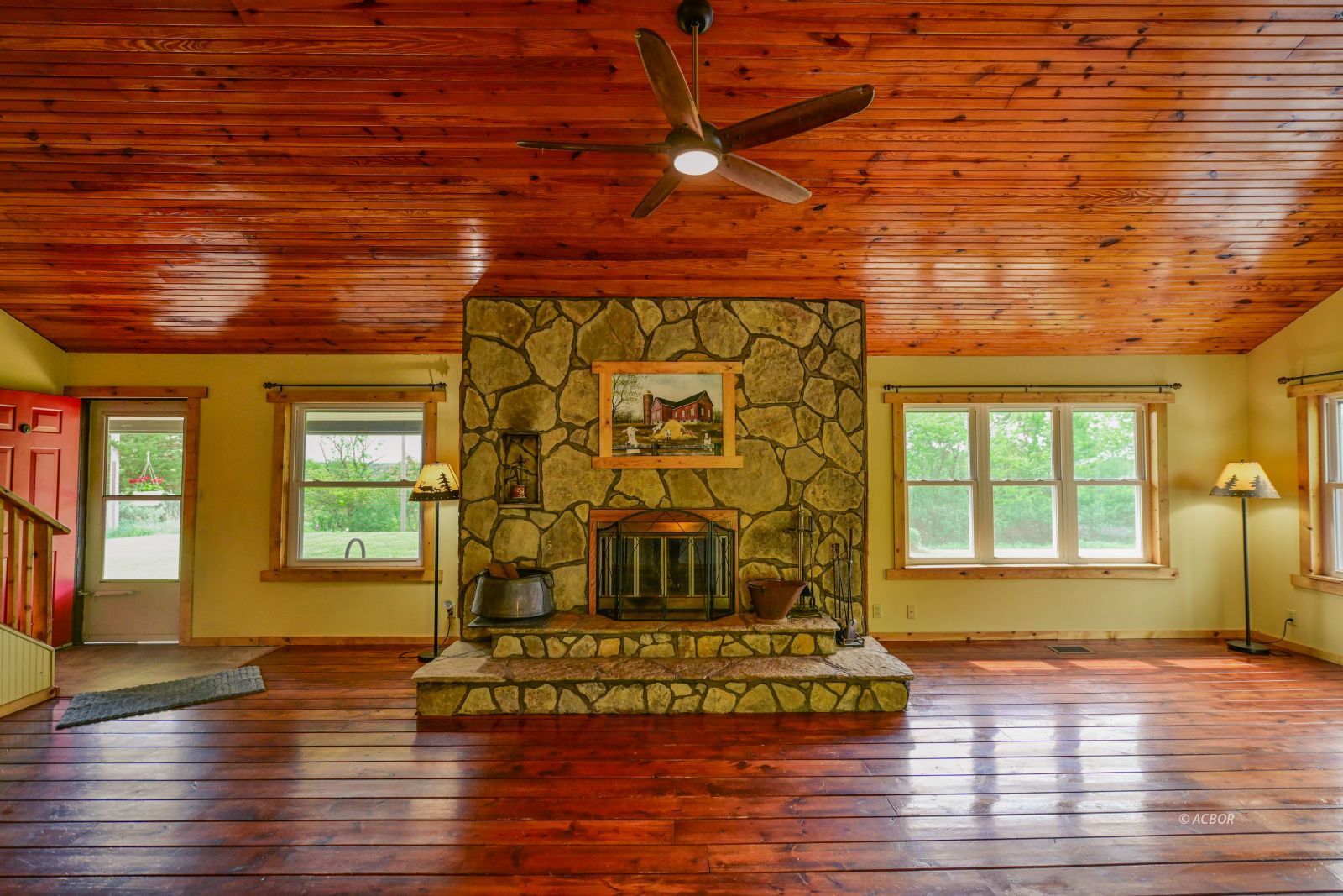 16525 Hooper Ridge Rd