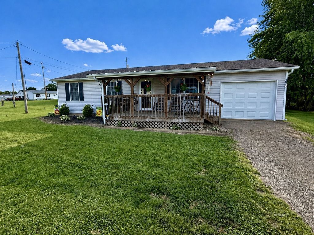 Photo of 308 Dudding Ln, Racine, OH 45771 (MLS # 2434825)