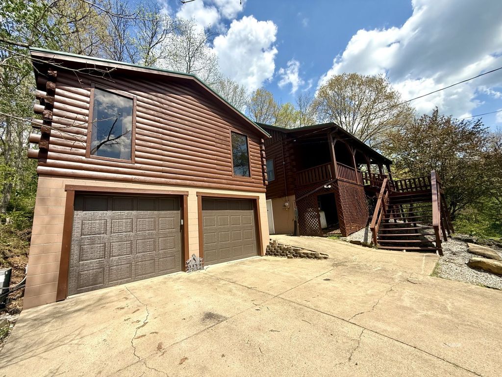 Photo of 33336 Happy Hollow Rd, Rutland, OH 45775 (MLS # 2434824)