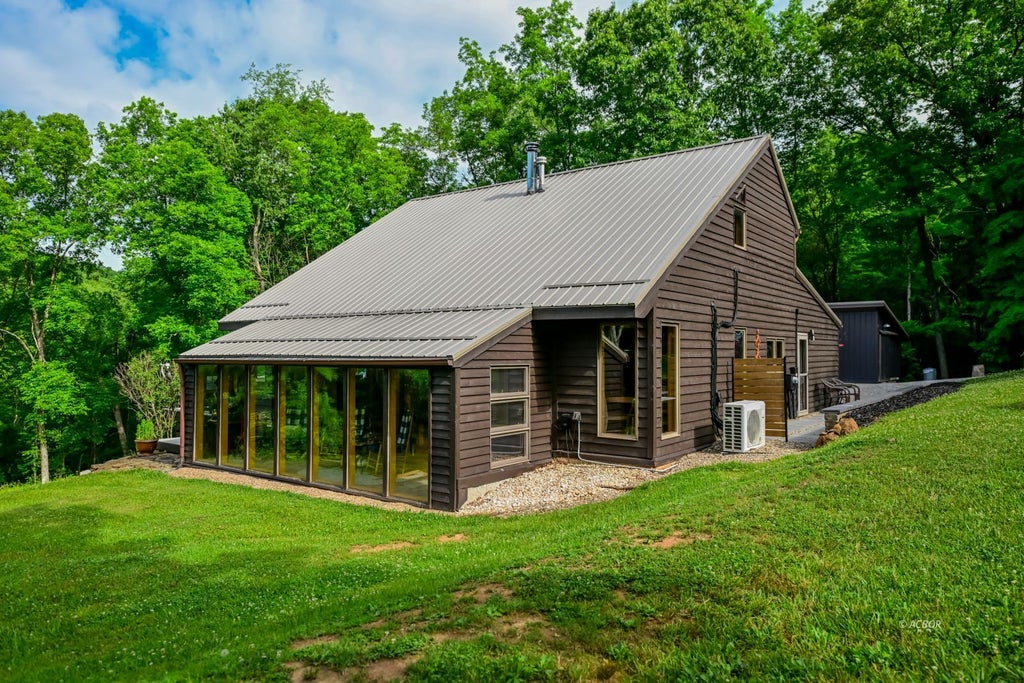 Photo of 3449 Glazier Rd RD, Guysville, OH 45735 (MLS # 2435112)