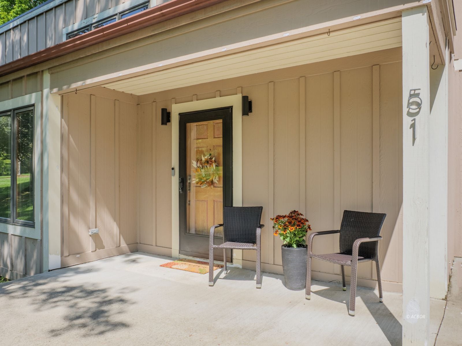 51 Nurad Rd