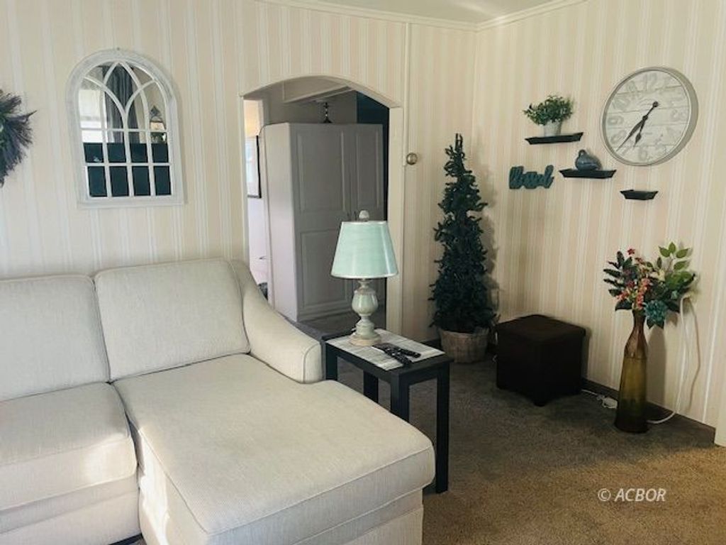 Photo of 920 Charles St, Logan, OH 43138 (MLS # 2434827)