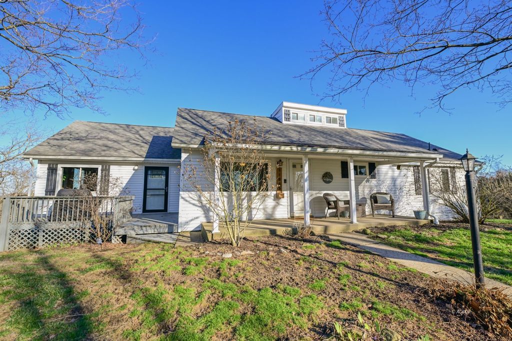 Photo of 11845 Peach Ridge Rd, Athens, OH 45701 (MLS # 2433273)