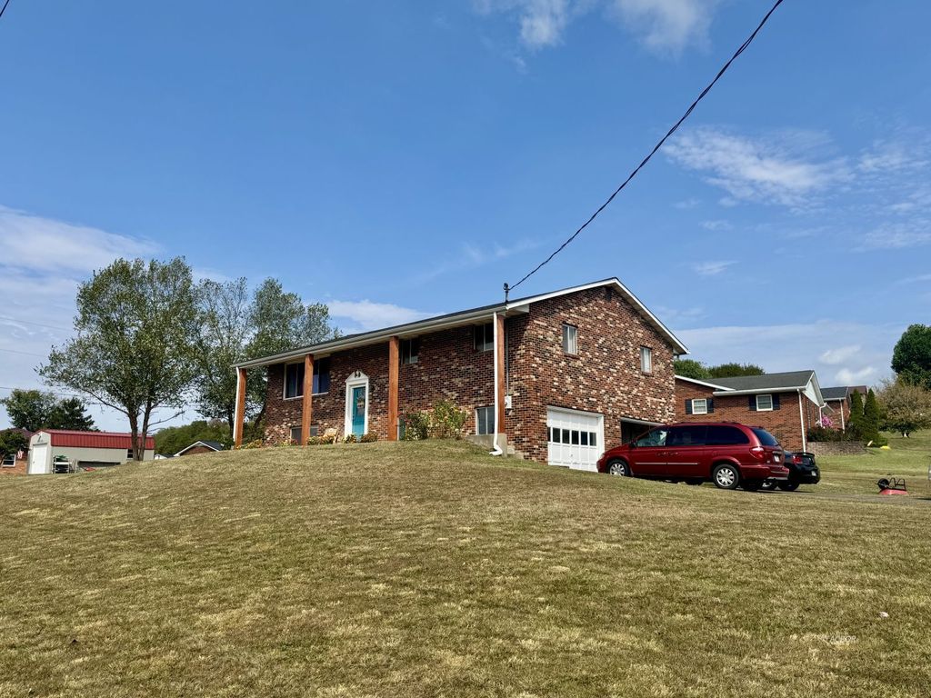 Photo of 19 Kristi Drive Dr, Bidwell, OH 45614 (MLS # 2434003)