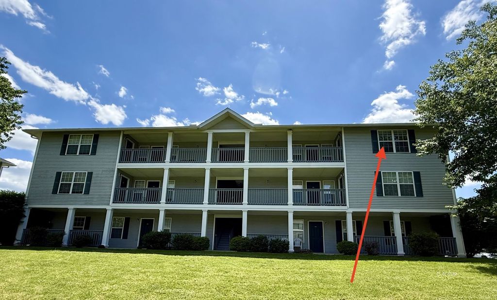 Photo of 15 S Shafer St #1510, Athens, OH 45701 (MLS # 2434905)