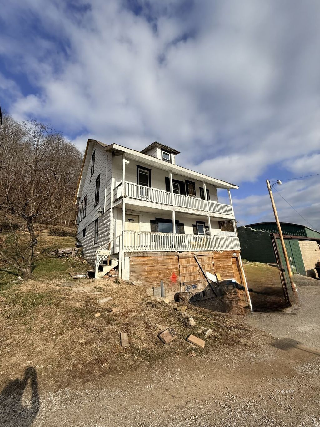 Photo of 507 Mill St, Middleport, OH 45760 (MLS # 2434577)