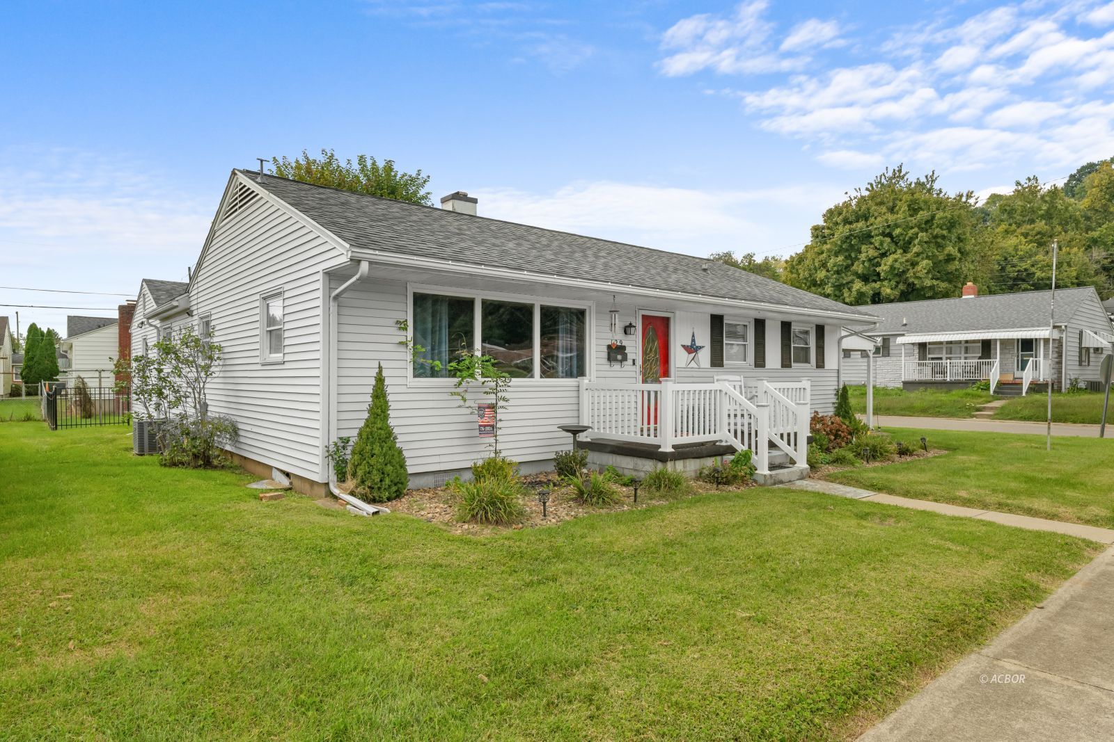 129 Bastiani Dr