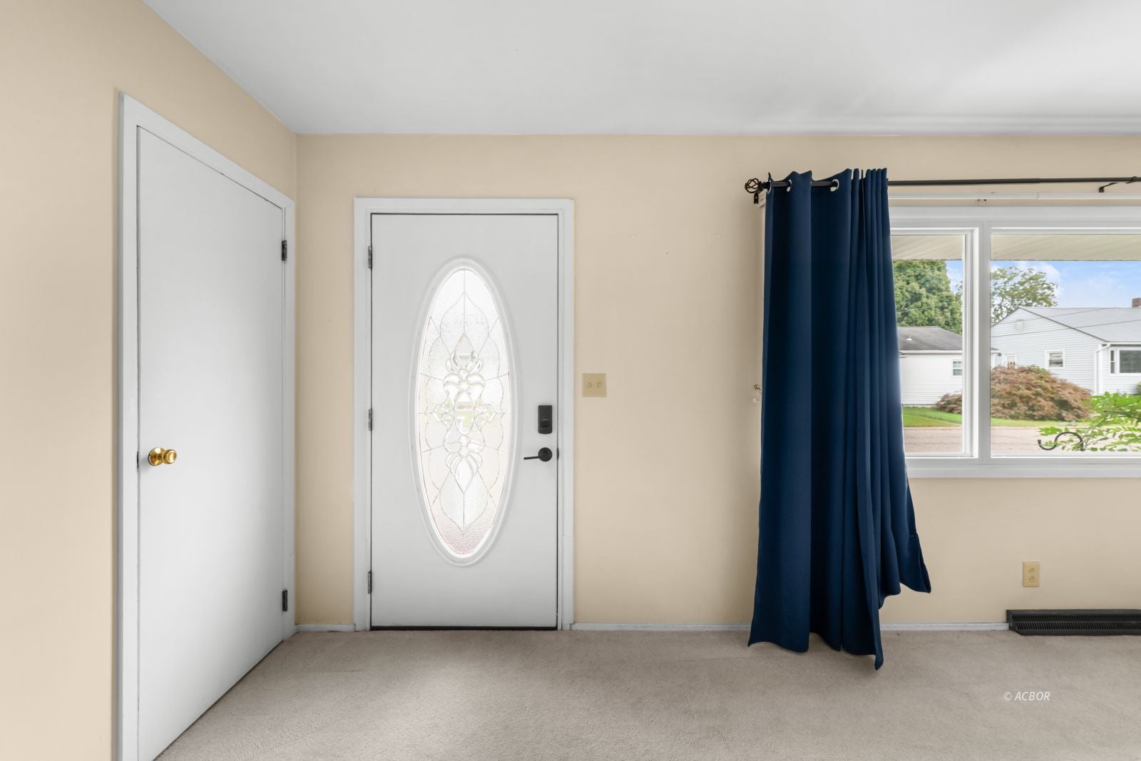 129 Bastiani Dr