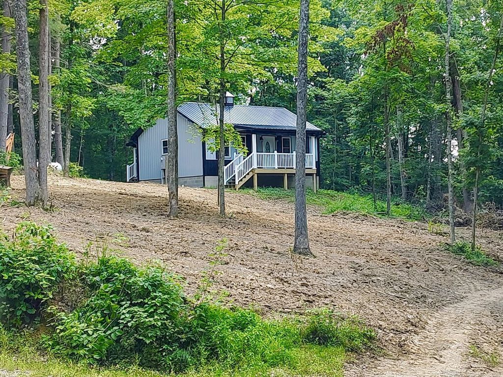 Photo of 11403 Township Rd 326 SE, Corning, OH 43730 (MLS # 2434231)