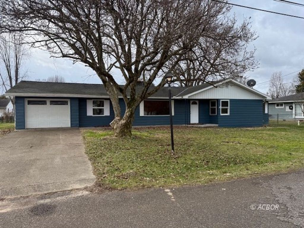 Photo of 11 Mound St, The Plains, OH 45780 (MLS # 2434353)