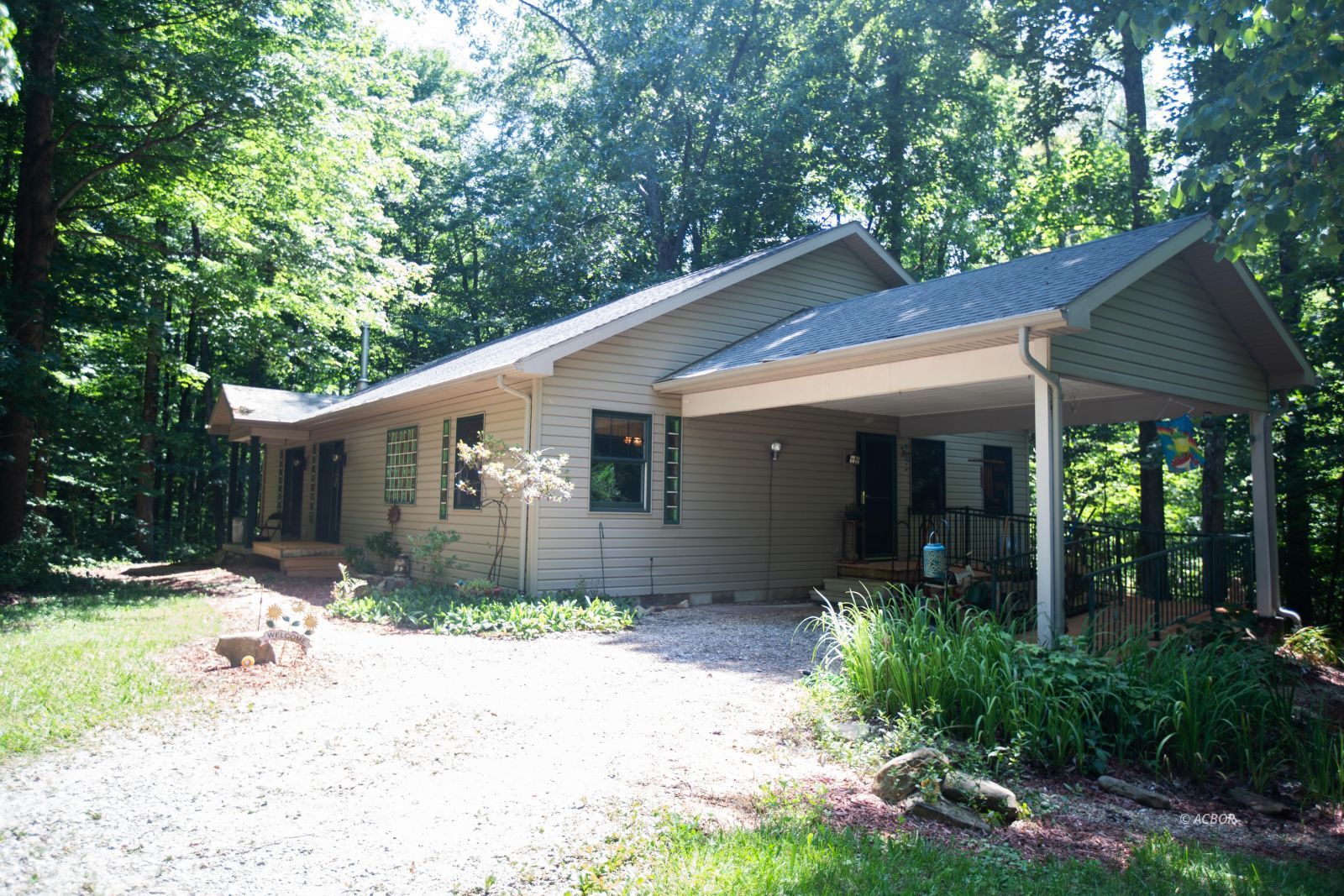 1379 Sandusky Rd