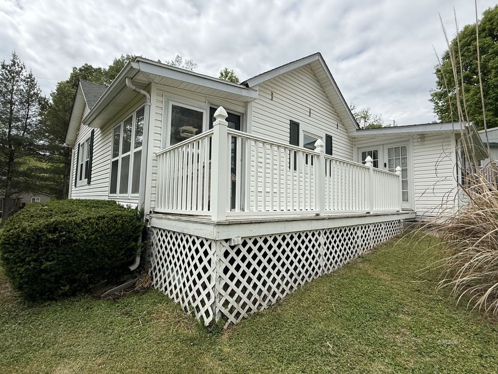 Photo of 18241 Hunter Rd, Glouster, OH 45732 (MLS # 2434920)