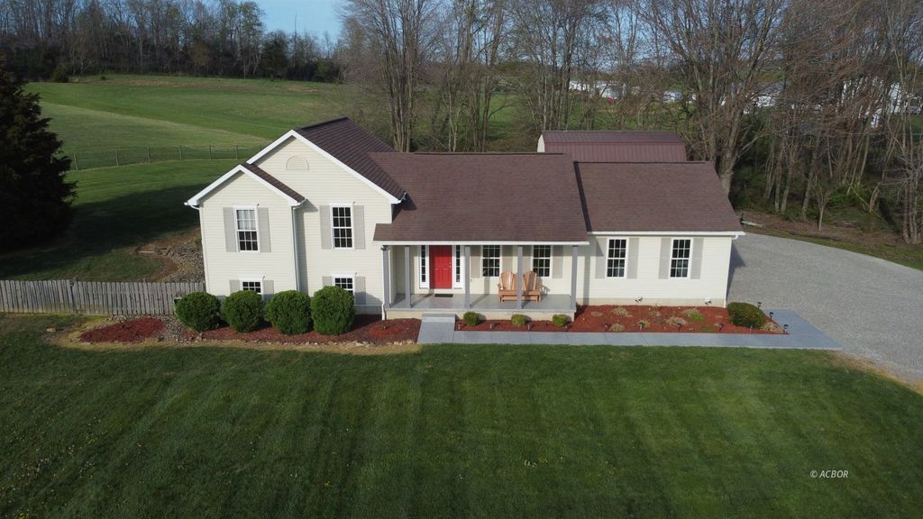 Photo of 330 Wolf Run Rd, Patriot, OH 45658 (MLS # 2434728)