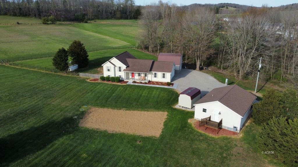 Photo of 330 Wolf Run Rd, Patriot, OH 45658 (MLS # 2434728)