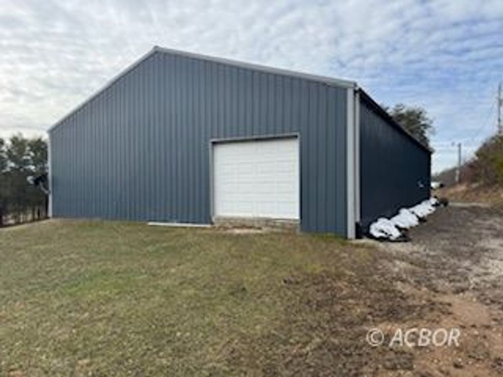 Photo of 2485 Smith Bridge Rd, Jackson, OH 45640 (MLS # 2433064)