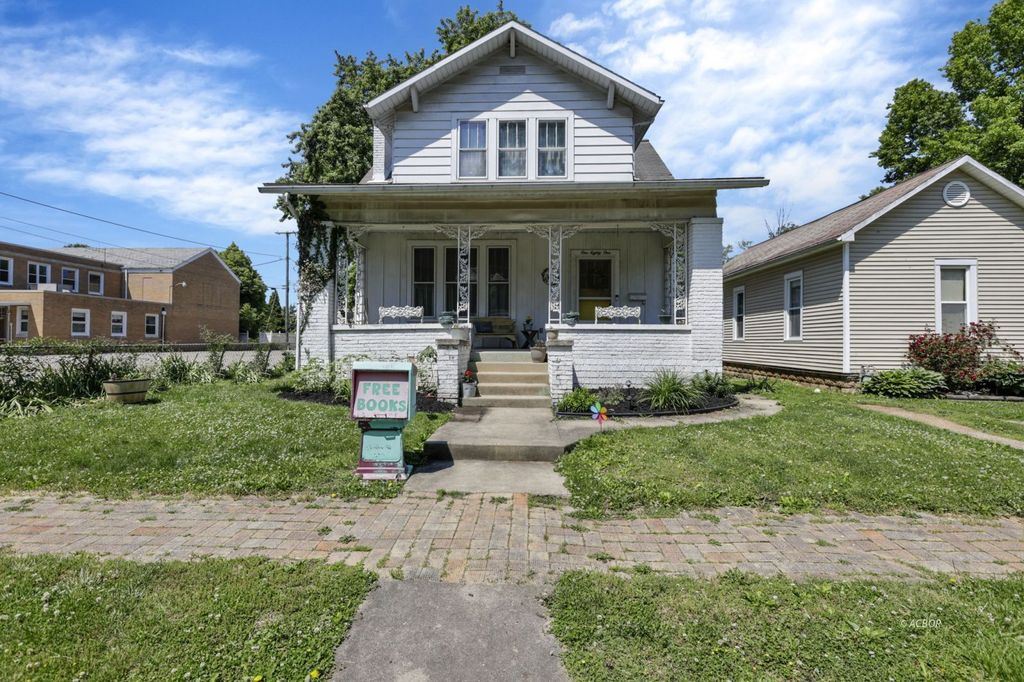 Photo of 181 N Orchard St, Logan, OH 43138 (MLS # 2434940)