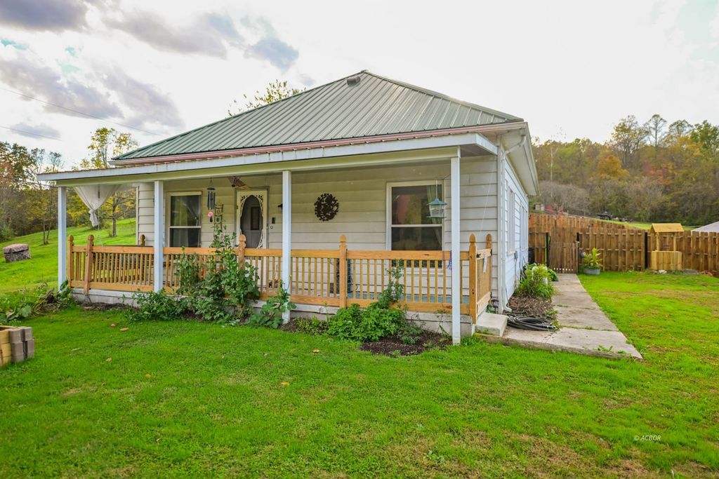 Photo of 14881 State Route 691, Nelsonville, OH 45764 (MLS # 2434131)