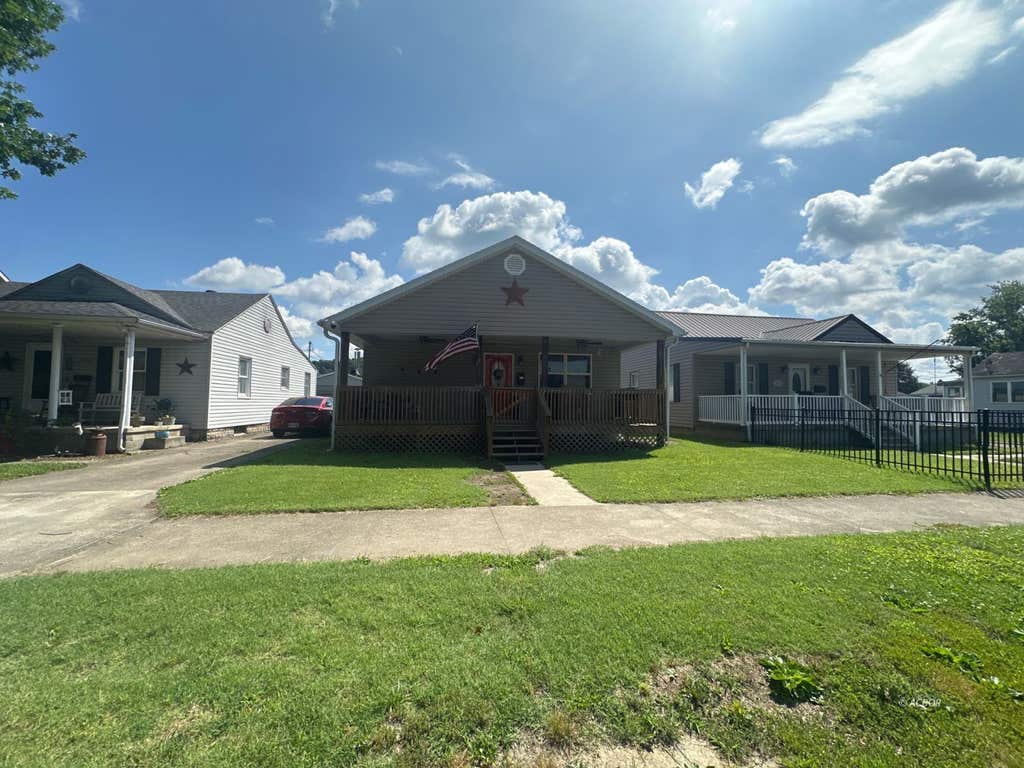 Photo of 2211 S 6th St, Ironton, OH 45638 (MLS # 2435151)