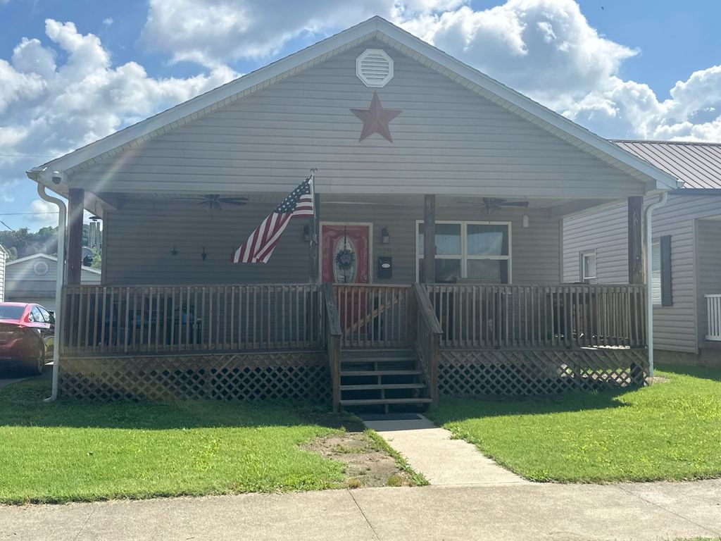 Photo of 2211 S 6th St, Ironton, OH 45638 (MLS # 2435151)