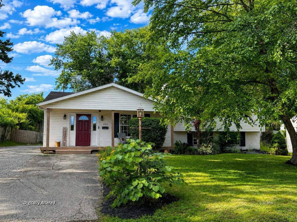 Photo of 403 W South St, Mcarthur, OH 45651 (MLS # 2435092)