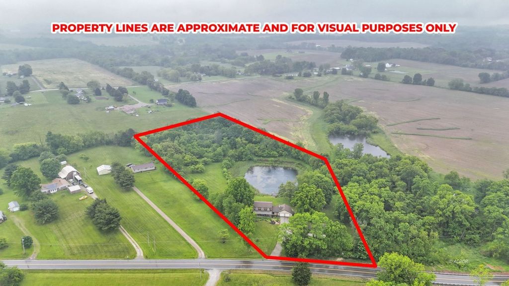Photo of 12126 State Route 188, Thornville, OH 43076 (MLS # 2433513)