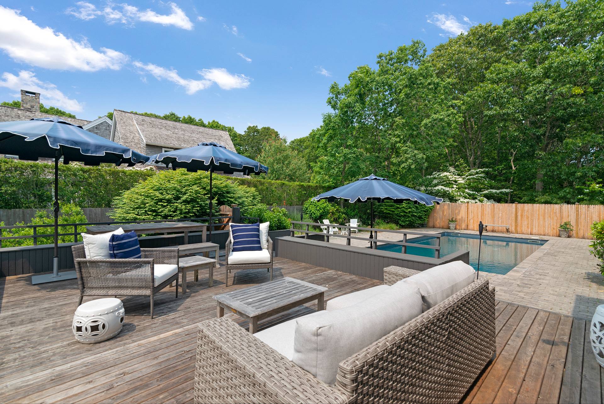 1 Oakwood Court, Wainscott, NY 5