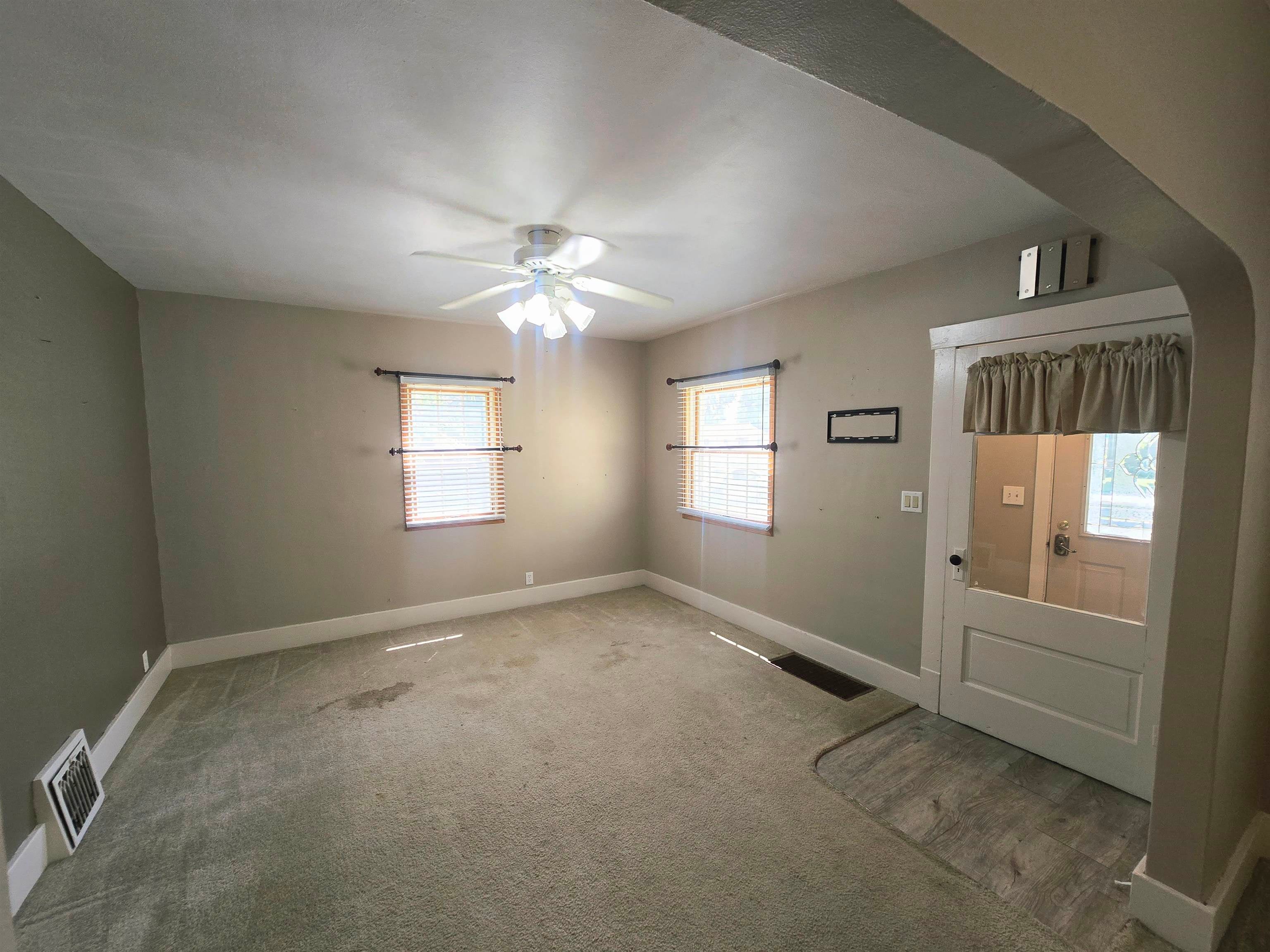 302 Church Street - Photo 2