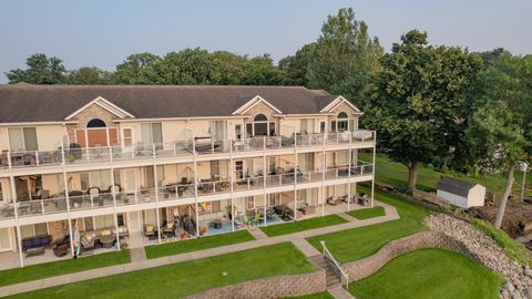 Photo of 14 Iowa St. St #B2, Arnolds Park, IA 51331 (MLS # 250872)