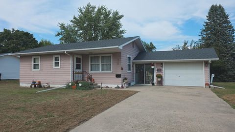 Photo of 510 W Elm Street, Hartley, IA 51346 (MLS # 251290)