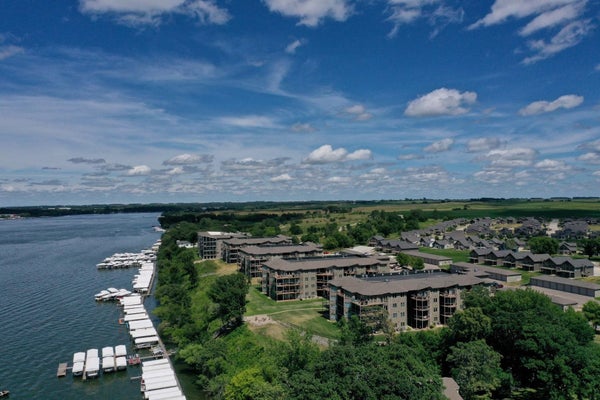 455 240TH AVE APT 307, ARNOLDS PARK, IA 51331 - Image 0a1b4373a36dcc9dc598f1908d589e8e/3280528148