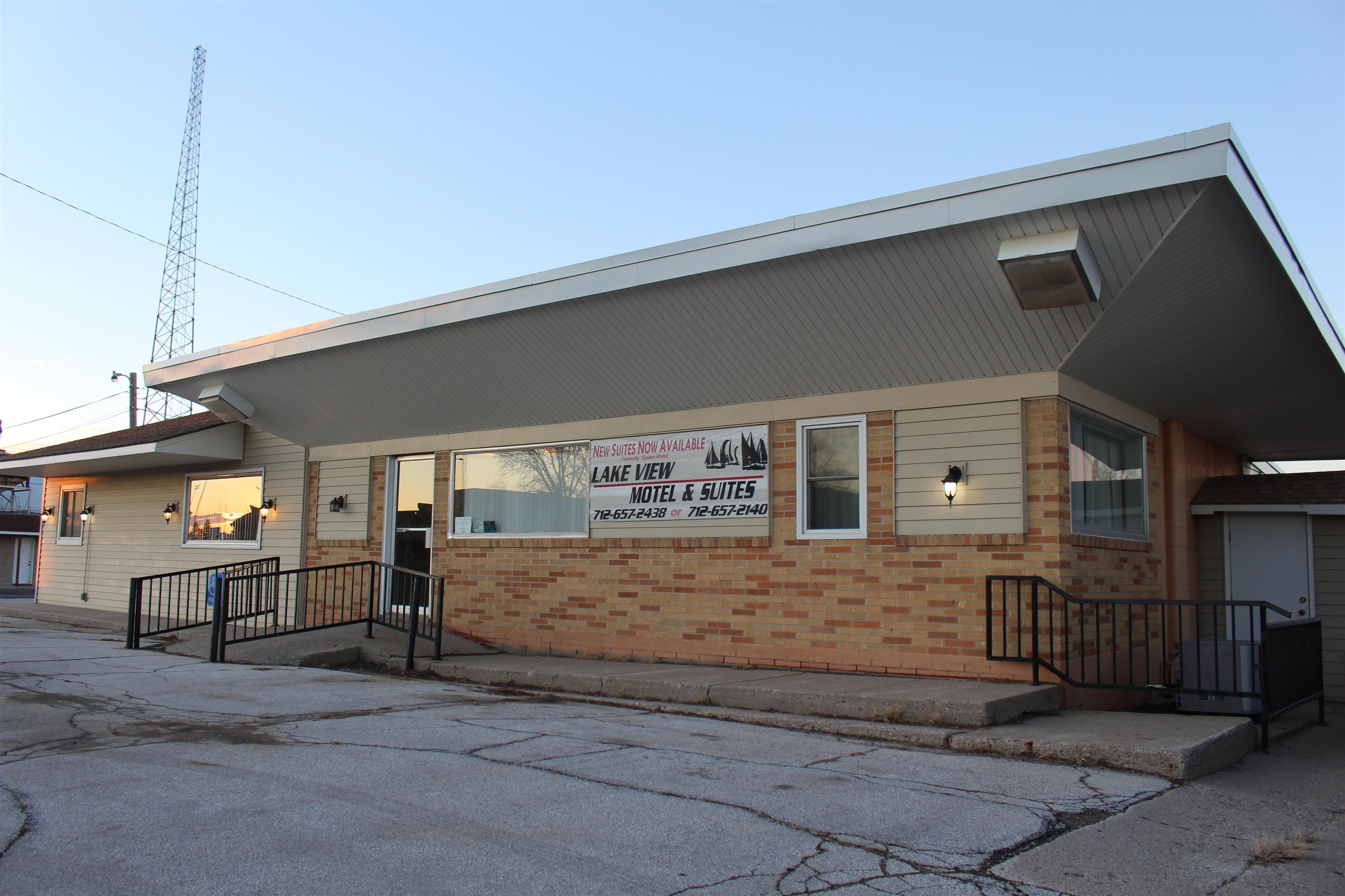Photo 1 of 22 — 138 & 140 9th Street, Lake View, IA 51450