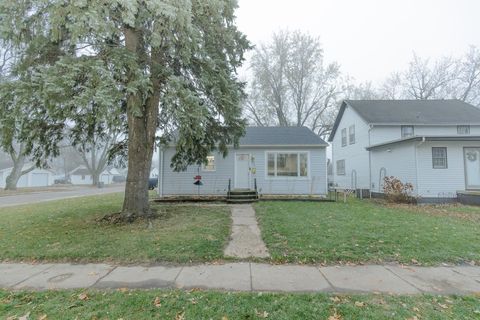 Photo of 424 E 10th St St, Spencer, IA 51301 (MLS # 251474)