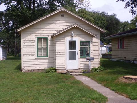 Photo of 1208 8th St St, Milford, IA 51351 (MLS # 251071)