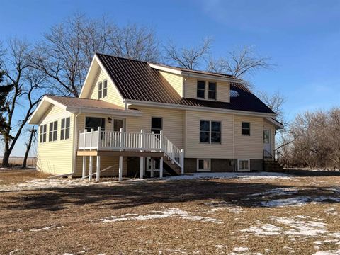 Photo of 2660 470Th Street, Webb, IA 51366 (MLS # 251659)