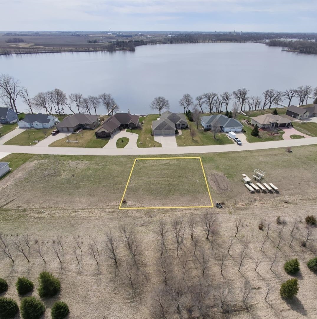 Photo 1 of 3 — 307 Ford Road, Emmetsburg, IA 50536