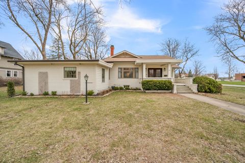 Photo of 401 W 3Rd Street, Spencer, IA 51301 (MLS # 260246)
