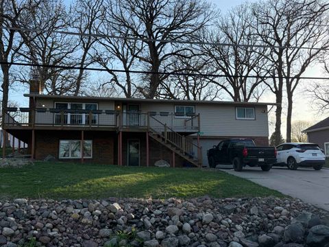 Photo of 16397 255th Avenue, Spirit Lake, IA 51360 (MLS # 260319)