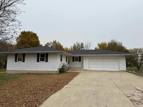 Photo of 109 Parkway Drive, Spencer, IA 51301 (MLS # 260023)