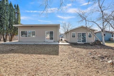 Photo of 1304 Jerdee Lane, Wahpeton, IA 51351 (MLS # 260027)