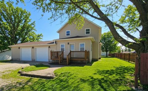 Photo of 101 2nd Avenue, Webb, IA 51366 (MLS # 260168)