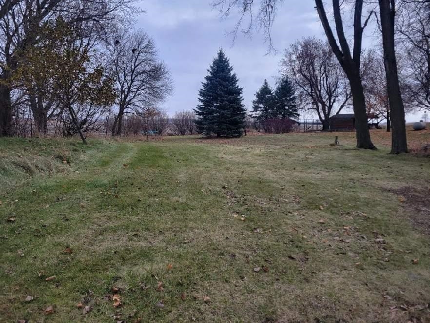 1478 195th Avenue - Photo 2