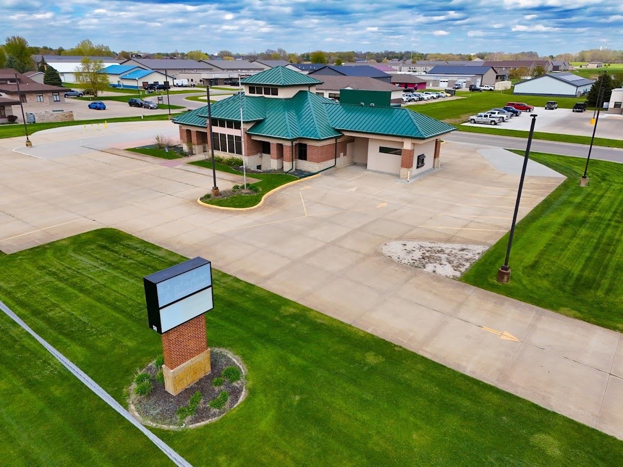 Photo 1 of 41 — 3307 Hwy 71 S, Spirit Lake, IA 51360